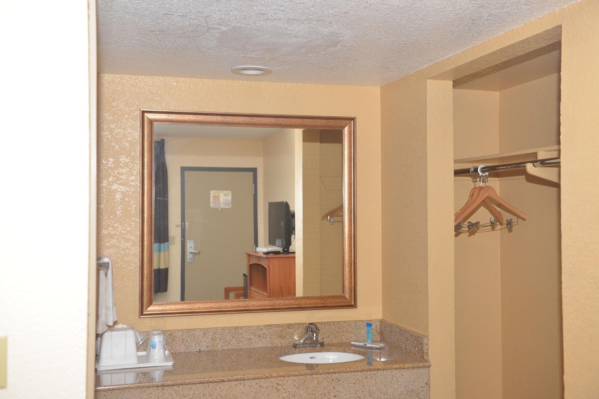 Northgate 2* El Cajon